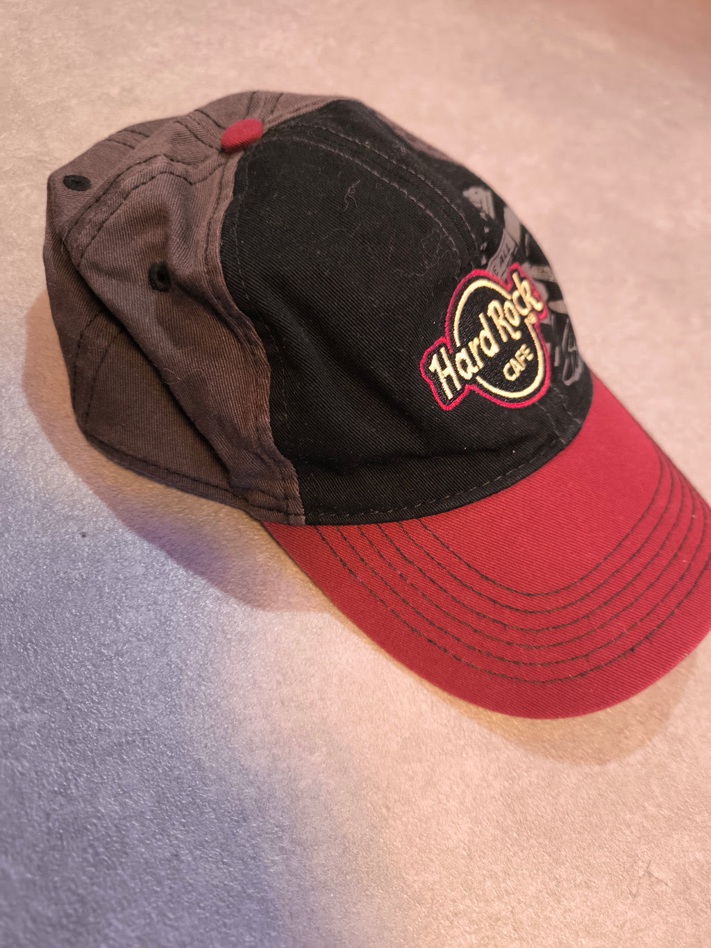 Hard Rock Cafe Innsbruck | Authentic All Is One S/M