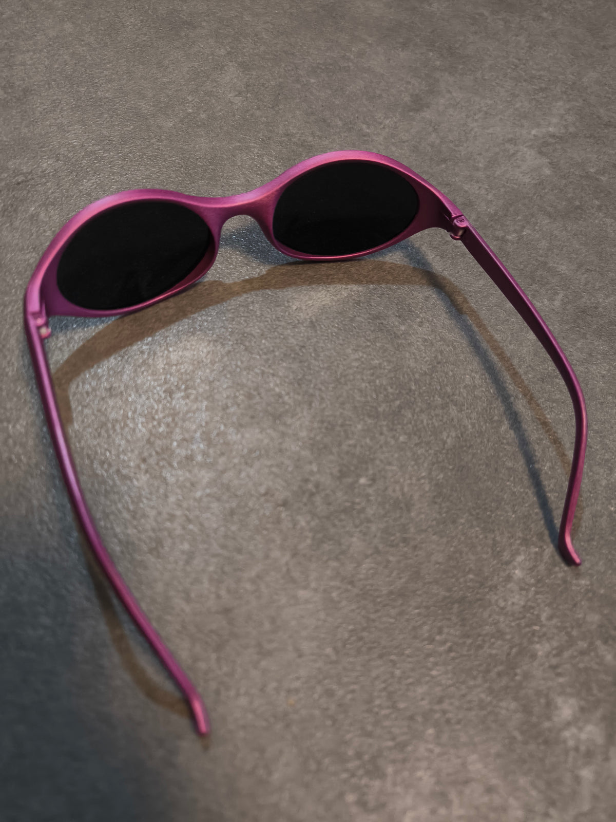Y2K Sonnenbrille Pink Lila Oval Gold verspiegelt Retro 2000s