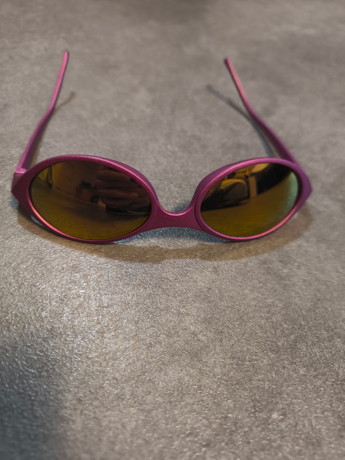 Y2K Sonnenbrille Pink Lila Oval Gold verspiegelt Retro 2000s