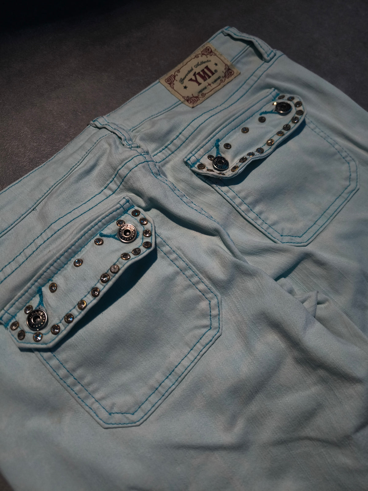 YMI Vintage Y2K Jeans Hellblau Gr. S | Bootcut Flared Rhinestone Low Rise