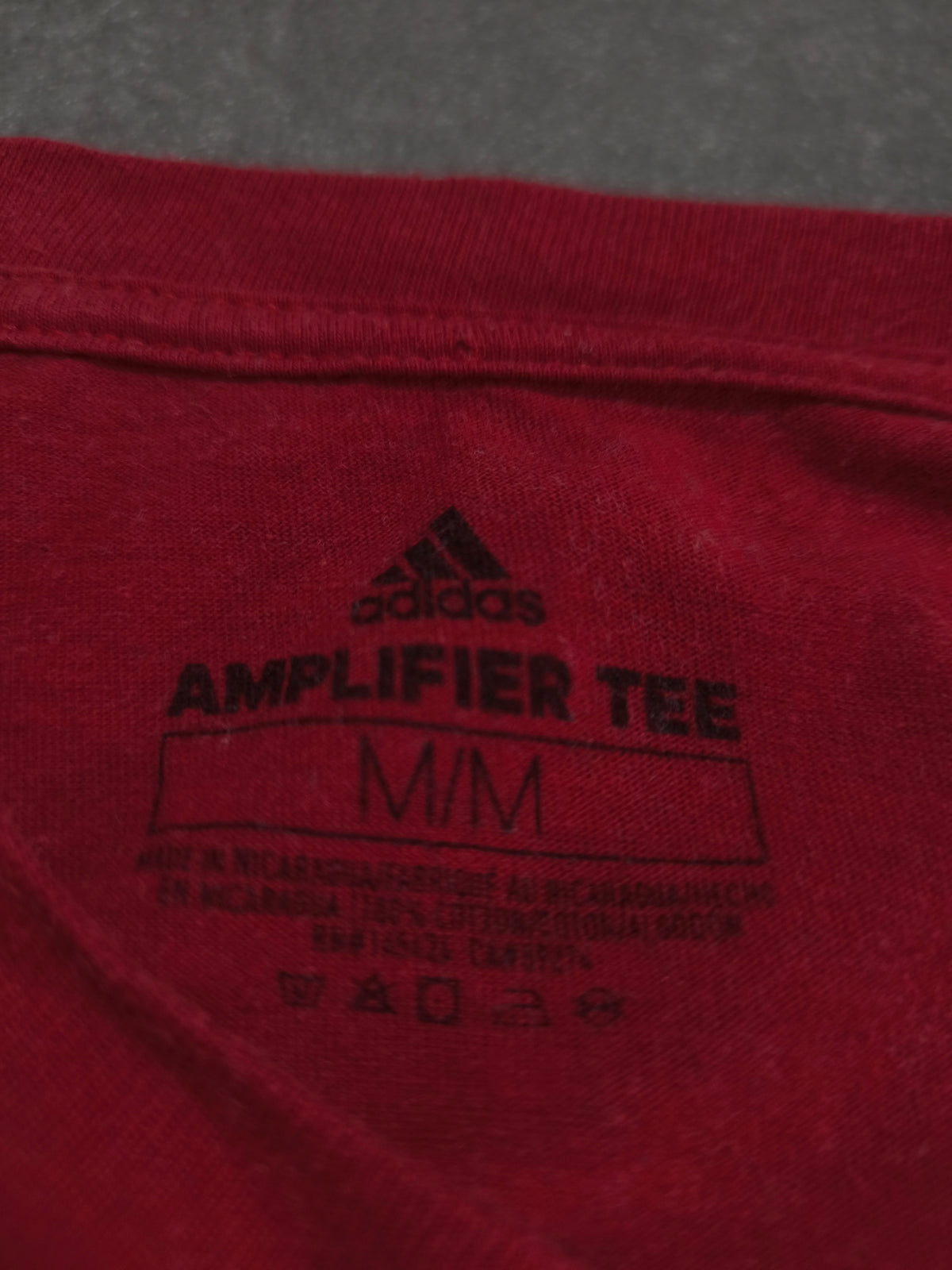 adidas Hockey Amplifier Tee Rot Big R Graphic Shirt Größe M Retro Sportswear
