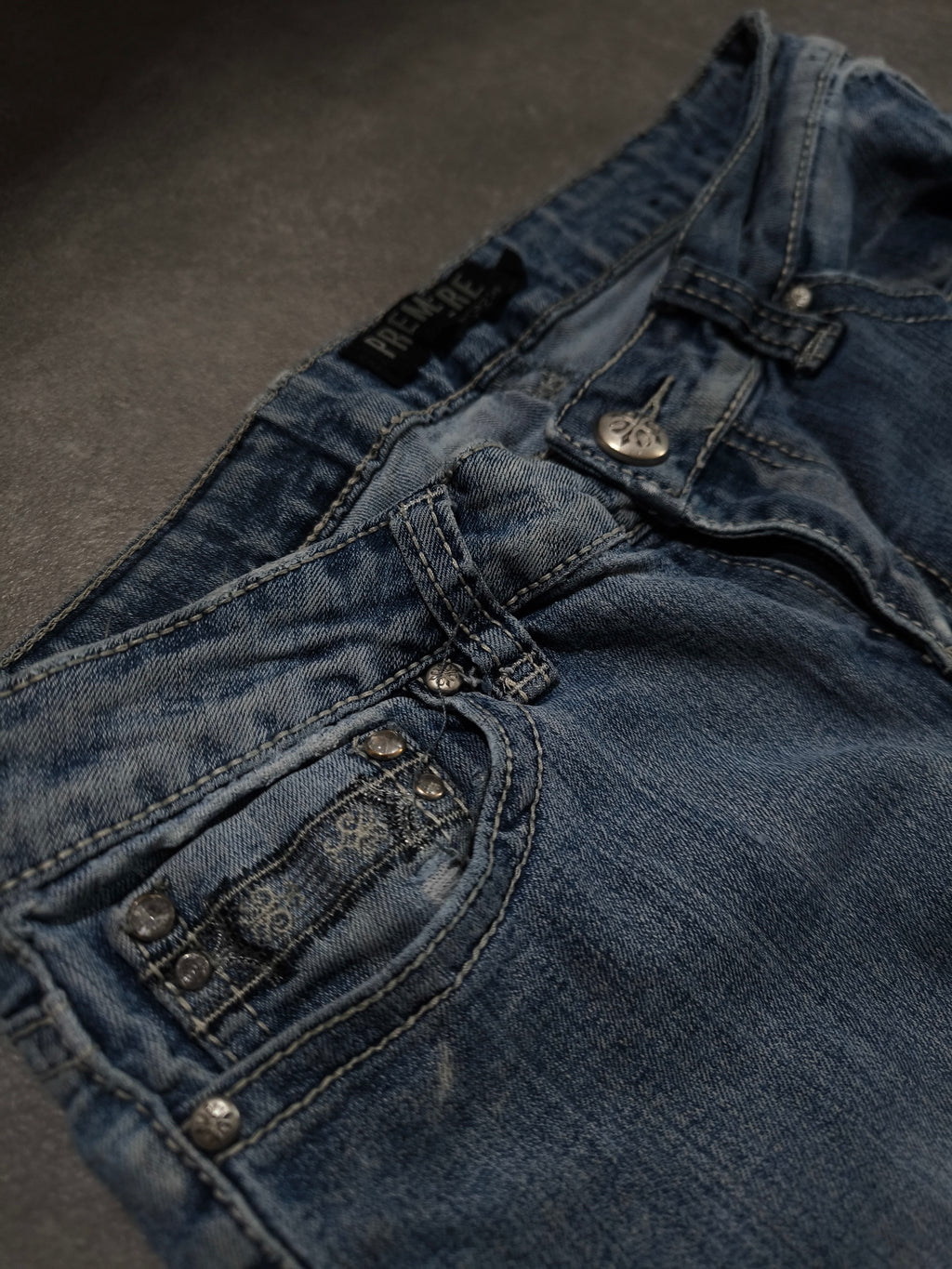 Premiere Y2K Bootcut Jeans Blau Flared Strass Stickerei 2000s Vintage