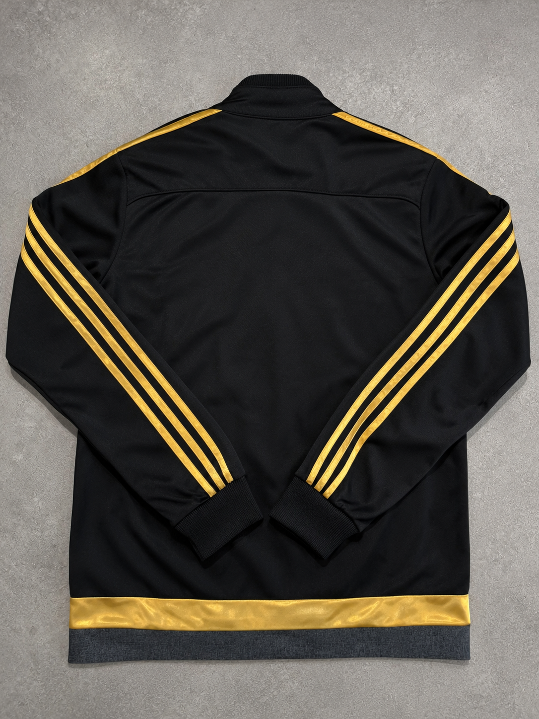 Adidas Juventus Trainingsjacke Größe M